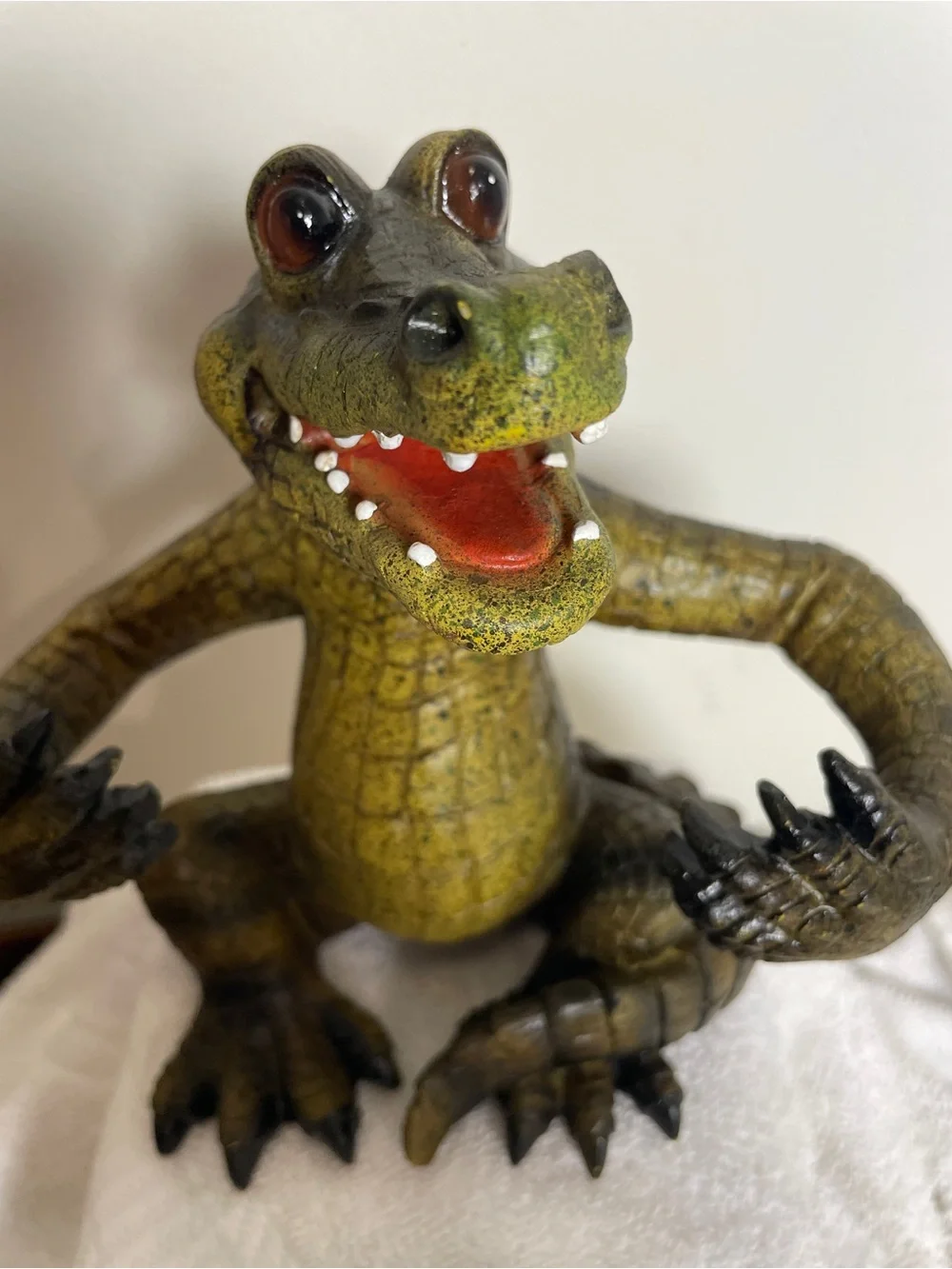 Vintage Cast Resin Alligator Crocodile Figurine Whimsical Reptile Decor 6.5
